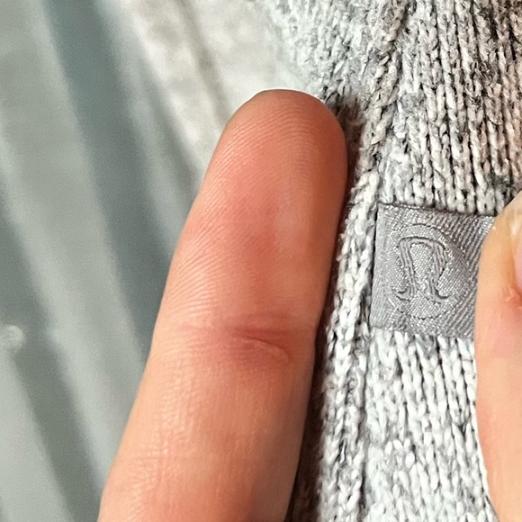 Lululemon Fleece and Thank You - Picture 9 of 14